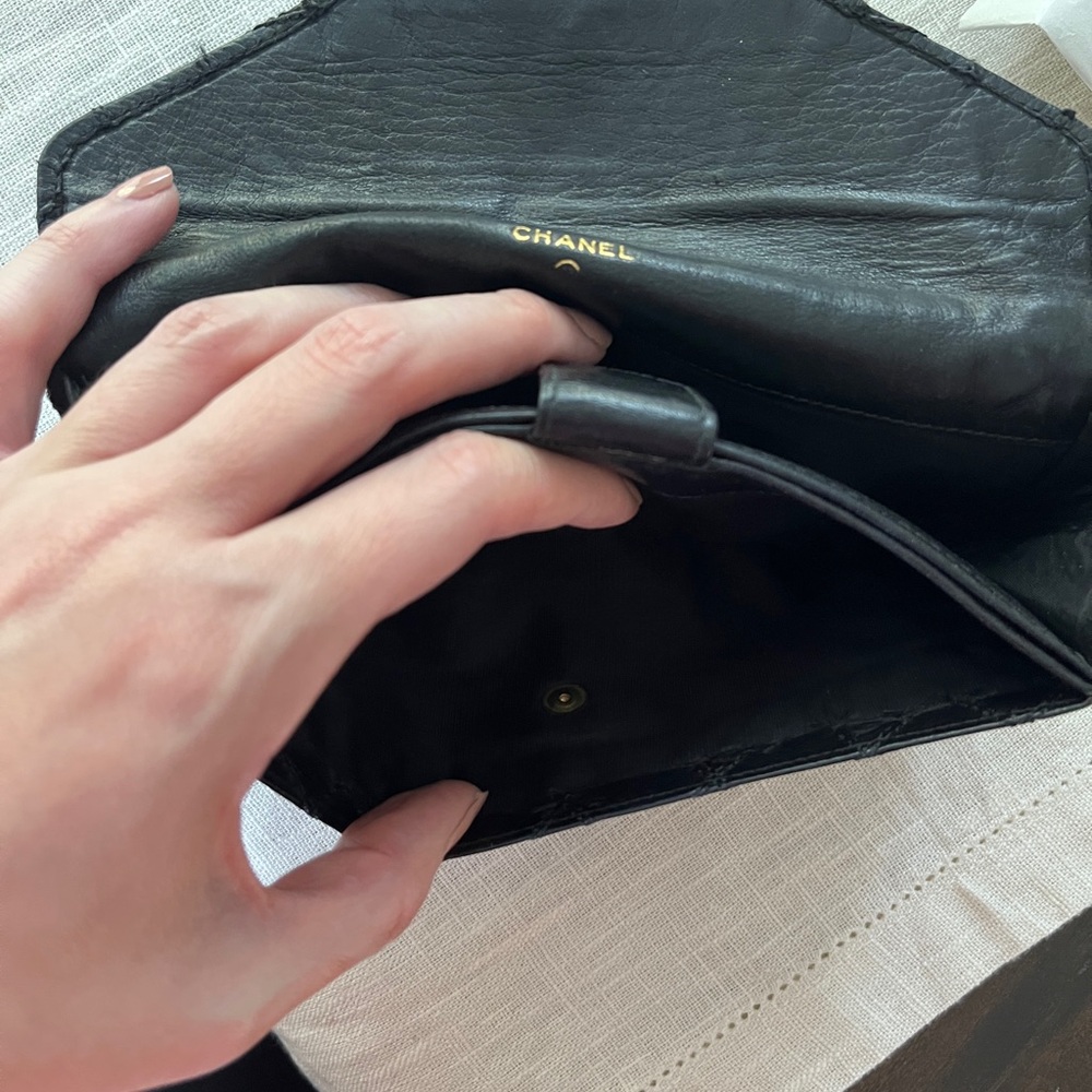 Vintage Chanel Black Quilted Women's Wallet - Picture 4 of 5